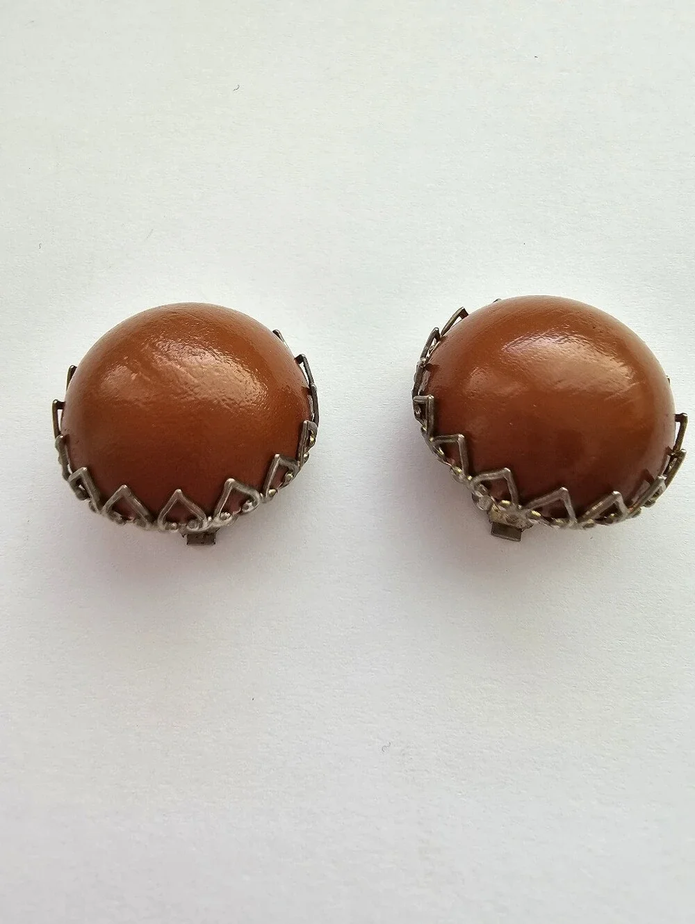 Vintage 1950s–1970s Large Dome Clip-On Earrings – Bold Orange-Brown Cabochons